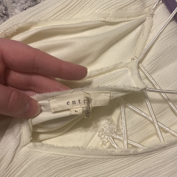 Cream dress size Large - Picture 6 of 6